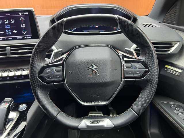 プジョー ５００８ GT ブルーHDi 千葉県 2019(令1)年 4.9万km 白Ⅱ ファーストクラスＰ　/パノラマＳＲ　/ＡＣＣ　/ＣａｒＰｌａｙ　/フロント／バックカメラ　/ハーフレザーシート　/シートヒーター　/パワーシート　/マッサージ機能　/ＬＥＤヘッドライト　/ハイビームアシスト