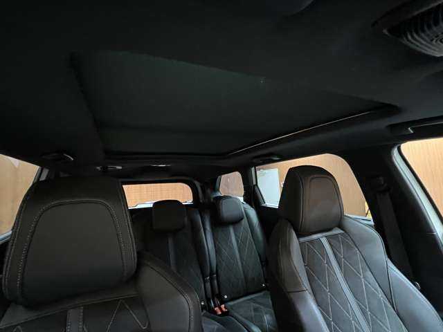 プジョー ５００８ GT ブルーHDi 千葉県 2019(令1)年 4.9万km 白Ⅱ ファーストクラスＰ　/パノラマＳＲ　/ＡＣＣ　/ＣａｒＰｌａｙ　/フロント／バックカメラ　/ハーフレザーシート　/シートヒーター　/パワーシート　/マッサージ機能　/ＬＥＤヘッドライト　/ハイビームアシスト