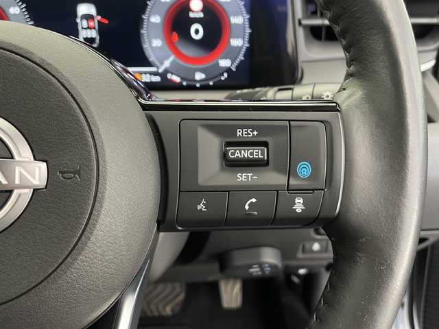 日産 オーラ G FOUR レザーエディション 長野県 2021(令3)年 2.9万km ブリリアントホワイトパール 4WD/BOSEプレミアムサウンド/デジタルインナーミラー/ブラインドスポットミラー/アラウンドビューモニター/アダクティブクルーズ/置くだけ充電/寒冷地仕様/ブラックレザーシート/ステアリングスイッチ/ビルトインETC/オートライト/オートハイビーム