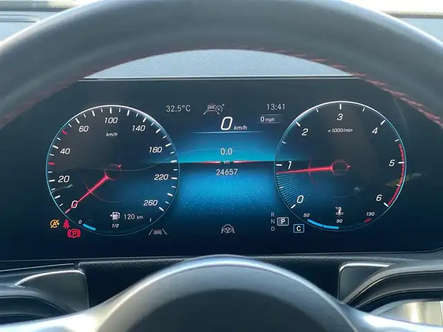 メルセデス・ベンツ ＧＬＢ２００ｄ AMGライン 山梨県 2021(令3)年 2.5万km デニムブルー 法人ワンオーナー /レーダーセーフティパッケージ/純正HDDナビ/Bluetooth/フルセグ/360°カメラ/ACC/LKA/BSA/パワーシート/シートヒーター /ワイヤレスチャージ /パドルシフト/電動テールゲート/ETC/LEDヘッドライト/純正19インチAW
