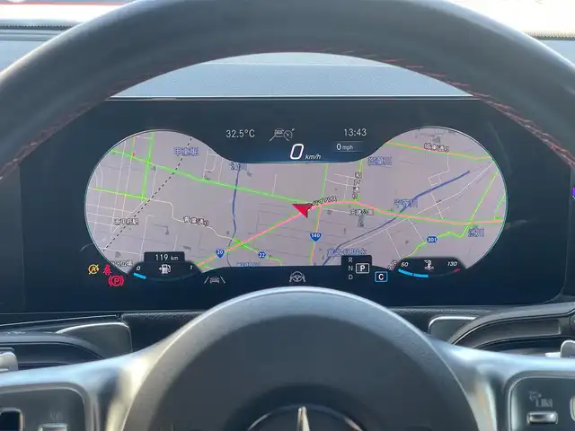 メルセデス・ベンツ ＧＬＢ２００ｄ AMGライン 山梨県 2021(令3)年 2.5万km デニムブルー 法人ワンオーナー /レーダーセーフティパッケージ/純正HDDナビ/Bluetooth/フルセグ/360°カメラ/ACC/LKA/BSA/パワーシート/シートヒーター /ワイヤレスチャージ /パドルシフト/電動テールゲート/ETC/LEDヘッドライト/純正19インチAW