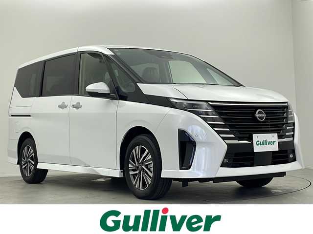 日産 セレナ e－パワー ハイウェイスター V 大阪府 2025(令7)年 0.1千km プリズムホワイト 登録済未使用車/純正ナビ【Bluetooth/フルセグTV/HDMI】/アラウンドビューモニター/インテリジェントルームミラー/プロパイロット/ビルトインETC2.0/WAC/両側電動パワースライドドア/ブラインドスポットモニター/置くだけ充電/オートハイビーム