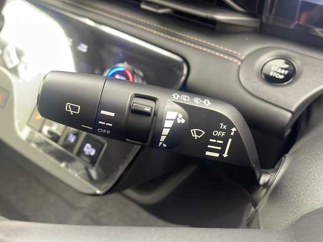 日産 セレナ e－パワー ハイウェイスター V 大阪府 2025(令7)年 0.1千km プリズムホワイト 登録済未使用車/純正ナビ【Bluetooth/フルセグTV/HDMI】/アラウンドビューモニター/インテリジェントルームミラー/プロパイロット/ビルトインETC2.0/WAC/両側電動パワースライドドア/ブラインドスポットモニター/置くだけ充電/オートハイビーム