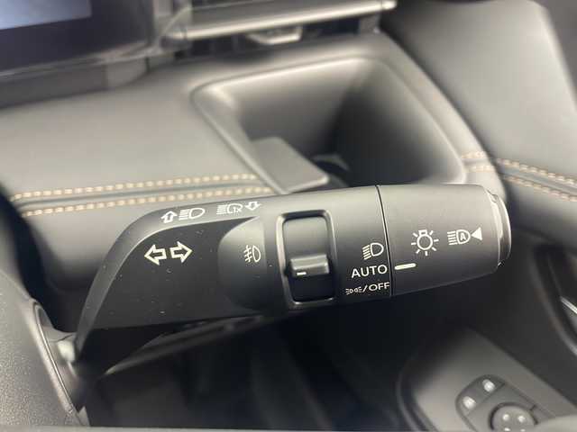 日産 セレナ e－パワー ハイウェイスター V 大阪府 2025(令7)年 0.1千km プリズムホワイト 登録済未使用車/純正ナビ【Bluetooth/フルセグTV/HDMI】/アラウンドビューモニター/インテリジェントルームミラー/プロパイロット/ビルトインETC2.0/WAC/両側電動パワースライドドア/ブラインドスポットモニター/置くだけ充電/オートハイビーム