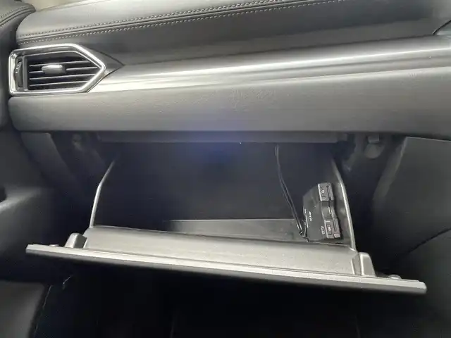 マツダ ＣＸ－５ XD プロアクティブ 佐賀県 2020(令2)年 2万km マシーングレープレミアムM BOSEプレミアムサウンド/スポーツマフラー／マフラーガーニッシュ（AutoExe）/フロント／サイドスカート（純正）/アクティブクルーズコントロール/スマートブレーキサポート/ブラインドスポットモニタリング/パーキングセンサー/純正SDナビ/・360°ビューモニター/・フルセグTV/BT/CD/DVD/純正19インチAW/シートヒーター/パワーシート/革巻きステアリング/ステアリングヒーター/パドルシフト/ヘッドアップディスプレイ/LEDヘッドライト/フォグランプ/オートライト/ハイビームコントロールシステム/前後ドライブレコーダー/電動パーキングスイッチ/プッシュスタート/ETC/アイドリングストップ/スペアキー×１/取扱説明書