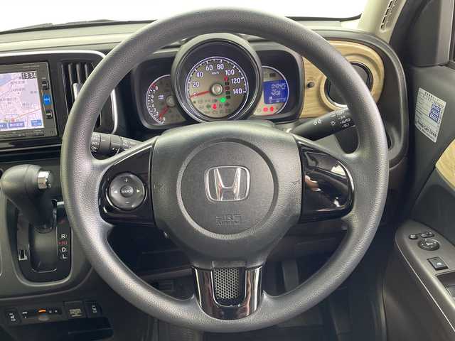 ホンダ Ｎ ＯＮＥ G SS ブラウンスタイルパッケージ 愛知県 2017(平29)年 4.1万km プレミアムホワイトパールⅡ 純正ナビ/・ワンセグ/・Bluetooth/・CD/バックカメラ/シティブレーキアシスト/キセノンヘッドライト/前席シートヒーター/ドライブレコーダー/ETC/スマートキー