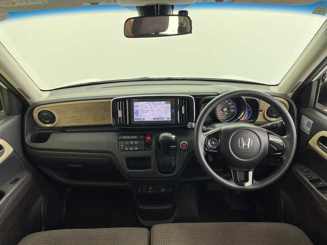 ホンダ Ｎ ＯＮＥ G SS ブラウンスタイルパッケージ 愛知県 2017(平29)年 4.1万km プレミアムホワイトパールⅡ 純正ナビ/・ワンセグ/・Bluetooth/・CD/バックカメラ/シティブレーキアシスト/キセノンヘッドライト/前席シートヒーター/ドライブレコーダー/ETC/スマートキー