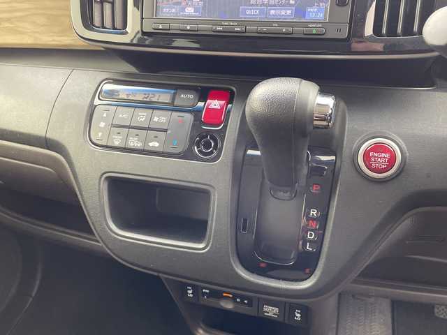 ホンダ Ｎ ＯＮＥ G SS ブラウンスタイルパッケージ 愛知県 2017(平29)年 4.1万km プレミアムホワイトパールⅡ 純正ナビ/・ワンセグ/・Bluetooth/・CD/バックカメラ/シティブレーキアシスト/キセノンヘッドライト/前席シートヒーター/ドライブレコーダー/ETC/スマートキー