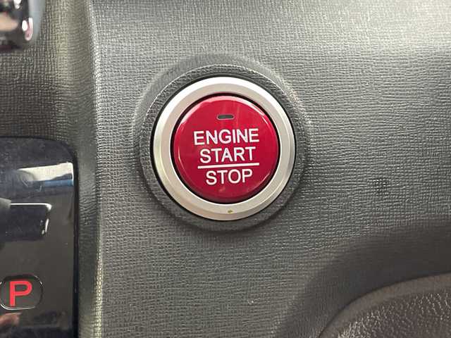 ホンダ Ｎ ＯＮＥ G SS ブラウンスタイルパッケージ 愛知県 2017(平29)年 4.1万km プレミアムホワイトパールⅡ 純正ナビ/・ワンセグ/・Bluetooth/・CD/バックカメラ/シティブレーキアシスト/キセノンヘッドライト/前席シートヒーター/ドライブレコーダー/ETC/スマートキー