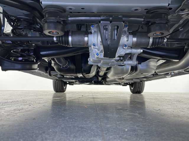 ホンダ フリード AIR EX 長野県 2025(令7)年 0.1千km フィヨルドミストパール 4WD/登録済未使用車/USB入力端子/寒冷地仕様/クルーズコントロール（追従あり）/レーンキープアシスト/横滑り防止装置/パーキングセンサー警報/踏み間違い衝突軽減システム/路外逸脱抑制機能/ステアリングスイッチ/3列シート/ウォークスルー/シートヒーター（前席）/両側パワースライドドア/カーテンエアバック/電格ミラー/LEDヘッドライト/オートライト/BSM/純正15インチ夏タイヤ/スマートキー/スペアキー1本