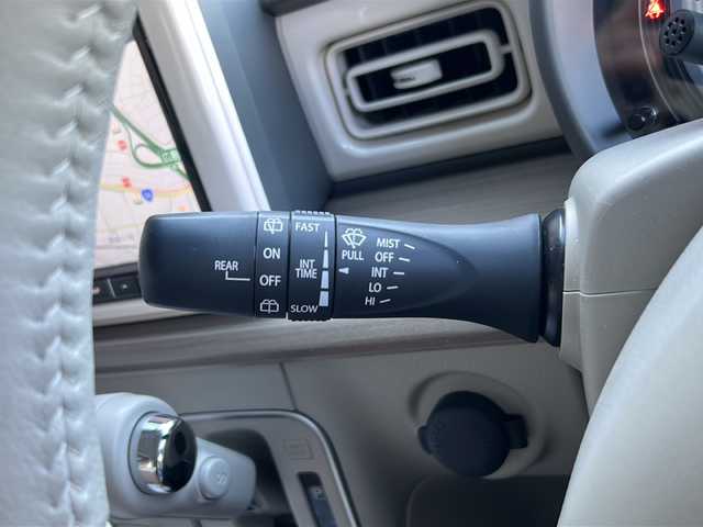 スズキ ラパン X 広島県 2024(令6)年 1.1万km テラコッタピンクメタリック/ソフトベージュ 2トーン 禁煙車/フルタイム４WD/デュアルカメラブレーキサポート/車線逸脱警報/オートハイビーム/純正８型ナビ（CN-FZ896）/・フルセグTV/・CD/Bluetooth/SD/REC/USB/全方位モニター/ステアリングスイッチ/革巻きステアリング/オートライト/D/Nシートヒーター/LEDヘッドライト/コーナーセンサー/電動格納ミラー/スマートキー/プッシュスタート/スペアキー/純正前後ドライブレコーダー/ETC/純正ドアバイザー/純正14インチアルミホイール