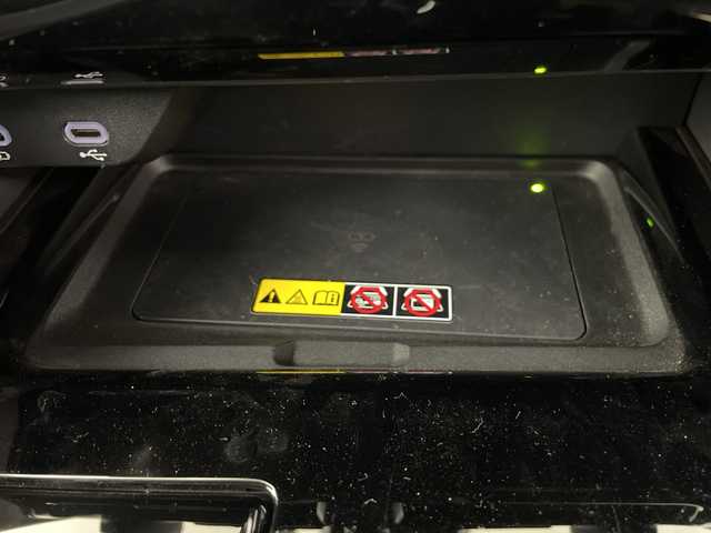 トヨタ アルファードハイブリット Z 埼玉県 2024(令6)年 2.9万km プラチナホワイトパールマイカ 純正ディスプレイオーディオ/　(Bluetooth/Miracast/USB/FM/AM)/純正フリップダウンモニター/フルセグテレビ/全方位カメラ/ビルトインETC2.0/前後ドライブレコーダー/パワーバックドア/両側パワースライドドア/ガラスルーフ/レザーシート/デジタルインナーミラー/シートヒーター/エアーシート/パワーシート/ステアリングヒーター/パーキングアシスト/パドルシフト/ブラインドスポットモニター/クルーズコントロール/衝突被害軽減ブレーキ/車線逸脱警報/クリアランスソナー/電子パーキングシステム/ブレーキホールド/シートメモリー/オートハイビーム/オートLEDライト/プッシュスタート/純正フロアマット/純正19インチアルミホイール