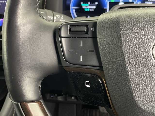 トヨタ アルファードハイブリット Z 埼玉県 2024(令6)年 2.9万km プラチナホワイトパールマイカ 純正ディスプレイオーディオ/　(Bluetooth/Miracast/USB/FM/AM)/純正フリップダウンモニター/フルセグテレビ/全方位カメラ/ビルトインETC2.0/前後ドライブレコーダー/パワーバックドア/両側パワースライドドア/ガラスルーフ/レザーシート/デジタルインナーミラー/シートヒーター/エアーシート/パワーシート/ステアリングヒーター/パーキングアシスト/パドルシフト/ブラインドスポットモニター/クルーズコントロール/衝突被害軽減ブレーキ/車線逸脱警報/クリアランスソナー/電子パーキングシステム/ブレーキホールド/シートメモリー/オートハイビーム/オートLEDライト/プッシュスタート/純正フロアマット/純正19インチアルミホイール