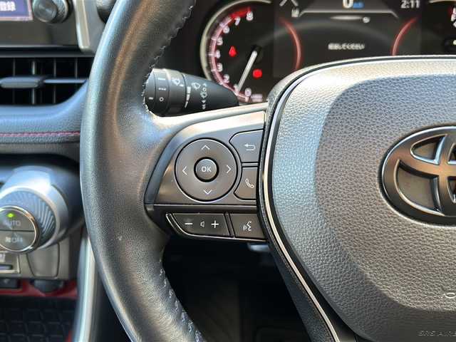 トヨタ ＲＡＶ４ アドベンチャー オフロードPKG 広島県 2021(令3)年 4.6万km アティチュードブラックマイカ 禁煙/JAOS（モデリスタ）/・ピラープロテクター/・サイドプロテクター/・ノーズプロテクター/トヨタセーフティセンス/・プリクラッシュセーフティ/・LDA/LTA/・RSA/・オートマチックハイビーム/・レーダークルーズコントロール/・先行車発進お知らせ/クリアランスソナー/BSM/純正９インチディスプレイオーディオ/・ナビ/フルセグ/USB/Miracast/Bluetooth/バックカメラ/デジタルインナーミラー/パワーバックドア/革巻きステアリング/ステアリングスイッチ/オートライト/ステアリングヒーター/電動パーキングブレーキ/ブレーキホールド/LEDヘッドライト/フォグランプ/ハーフレザーシート/シートヒーター/ベンチレーション/パワーシート/LED室内灯/TRDトランクマット/純正フロアマット/前後ドライブレコーダー（DC-DR652）/ETC/ルーフレール/純正18インチアルミホイール