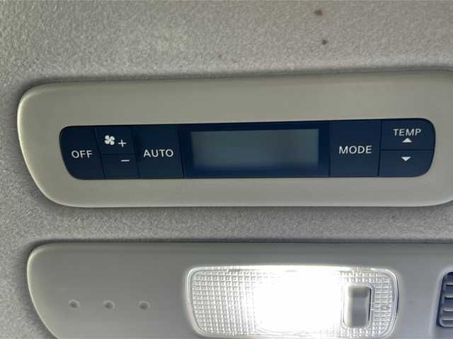 日産 セレナ ハイウェイスター S HV Vセレ 岐阜県 2013(平25)年 11.1万km スーパーブラック ワンオーナー/純正メモリナビ/ワンセグTV/AM/FM/Bluetooth/後席用フリップダウンモニター(ILPINE)/ドラレコ付きデジタルインナーミラー/両側電動スライドドア/ETC/クルコン/スマートキー/プッシュスタート/横滑り防止装置/アイドリングストップ/革巻きステアリング/純正フロアマット/ドアバイザー