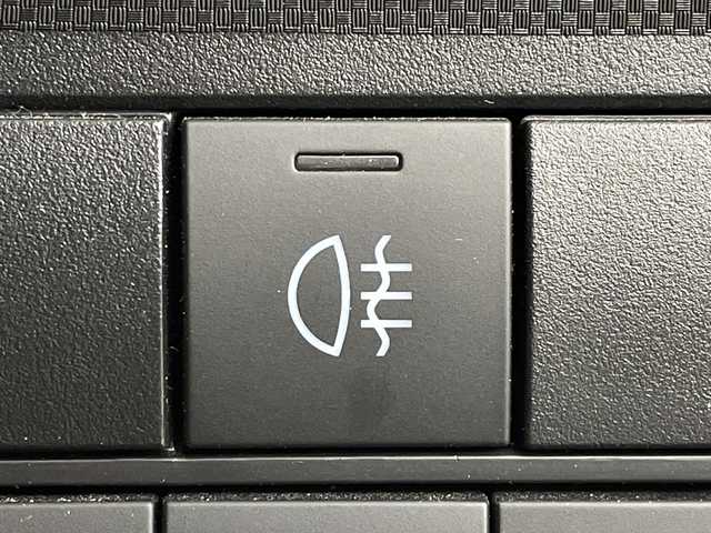 トヨタ ライズ Z 茨城県 2023(令5)年 1.9万km スムースグレーマイカメタリック/ブラック2トーン ナビ　フルセグＴＶ　Ｂｌｕｅｔｏｏｔｈ　全方位カメラ　衝突軽減ブレーキ　レーンキープアシスト　レーダークルーズコントロール　シートヒーター　ＬＥＤヘッドランプ　コーナーセンサー　純正１７インチＡＷ