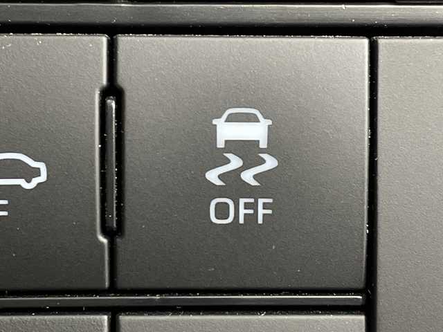 トヨタ ライズ Z 茨城県 2023(令5)年 1.9万km スムースグレーマイカメタリック/ブラック2トーン ナビ　フルセグＴＶ　Ｂｌｕｅｔｏｏｔｈ　全方位カメラ　衝突軽減ブレーキ　レーンキープアシスト　レーダークルーズコントロール　シートヒーター　ＬＥＤヘッドランプ　コーナーセンサー　純正１７インチＡＷ