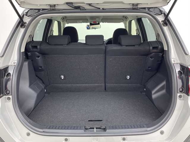 トヨタ ライズ Z 茨城県 2023(令5)年 1.9万km スムースグレーマイカメタリック/ブラック2トーン ナビ　フルセグＴＶ　Ｂｌｕｅｔｏｏｔｈ　全方位カメラ　衝突軽減ブレーキ　レーンキープアシスト　レーダークルーズコントロール　シートヒーター　ＬＥＤヘッドランプ　コーナーセンサー　純正１７インチＡＷ