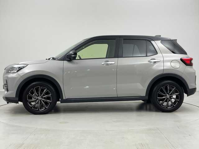 トヨタ ライズ Z 茨城県 2023(令5)年 1.9万km スムースグレーマイカメタリック/ブラック2トーン ナビ　フルセグＴＶ　Ｂｌｕｅｔｏｏｔｈ　全方位カメラ　衝突軽減ブレーキ　レーンキープアシスト　レーダークルーズコントロール　シートヒーター　ＬＥＤヘッドランプ　コーナーセンサー　純正１７インチＡＷ