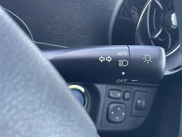 トヨタ アクア クロスオーバー グラム 岡山県 2019(令1)年 2.6万km オリーブマイカM 純正ナビ/フルセグTV/トヨタセーフティセンス/クリアランスソナー/コーナーセンサー/バックモニター/ビルトインETC/ハーフレザー/純正『フロアマット　ドライブレコーダー』