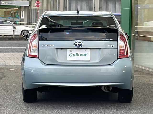 トヨタ プリウス S 愛知県 2012(平24)年 6.3万km フロスティーグリーンマイカ /純正メモリナビ//フルセグ/CD/DVD/SD/BT/AM/FM//TVキャンセラー//バックカメラ//ビルトインETC//純正15AW//コーナーセンサー//スペアタイヤ//HIDオートライト//フォグランプ//ワイパーデアイサー//PWR/ECO/EVモード//ステアリングスイッチ//スマートキー//プッシュスタート//純正フロアマット//純正ドアバイザー//トノカバー//新車時保証書//取扱説明書/ナビ説/ETC説/コーナーセンサー説//ディーラー整備記録簿H25.26.28.30.R2.4.6//スマートスペアキー