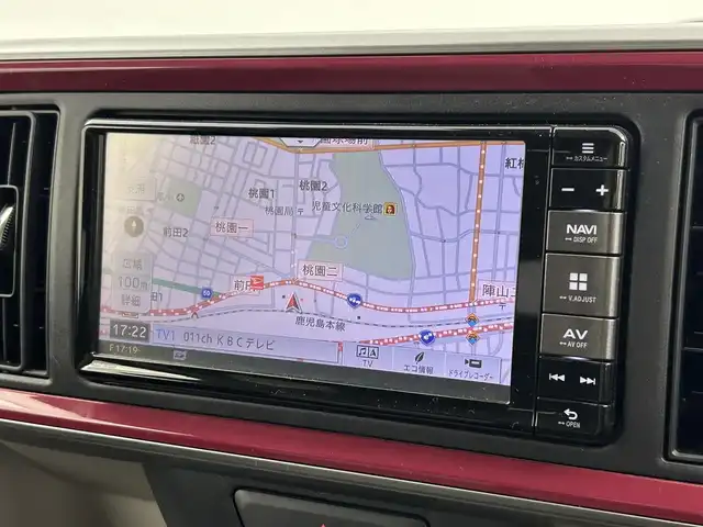 ダイハツ ブーン シルク Gパッケージ SAⅡ 福岡県 2018(平30)年 3.2万km ブラックマイカメタリック 純正ナビ（ＢＴ，フルセグＴＶ）　/バックカメラ　/ＥＴＣ　/前方ドライブレコーダー　/衝突軽減ブレーキ　/横滑り防止装置　/アイドリングストップ　/プッシュスタート　/電動格納式ドアミラー　/純正１４インチＡＷ　/ＬＥＤ
