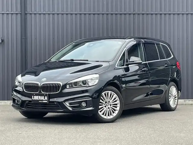 ＢＭＷ ２１８ｄ グランツアラー ラグジュアリー 福島県 2017(平29)年 4.7万km サファイアブラックP インテリジェントセーフティ/レーンキープアシスト/コニャックレザーシート/パワーシート/コンフォートパッケージ/・オートマチック・テールゲート/・コンフォートアクセス/・ライトパッケージ/・フロント・シート・ヒーティング/純正HDDナビ/バックカメラ/純正17インチAW/ミラー一体ETC/クリアランスソナー/トノカバー/保証書・取説・スペアキー