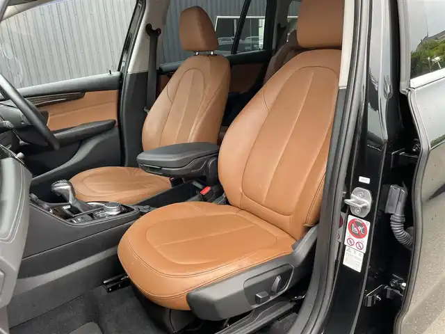 ＢＭＷ ２１８ｄ グランツアラー ラグジュアリー 福島県 2017(平29)年 4.7万km サファイアブラックP インテリジェントセーフティ/レーンキープアシスト/コニャックレザーシート/パワーシート/コンフォートパッケージ/・オートマチック・テールゲート/・コンフォートアクセス/・ライトパッケージ/・フロント・シート・ヒーティング/純正HDDナビ/バックカメラ/純正17インチAW/ミラー一体ETC/クリアランスソナー/トノカバー/保証書・取説・スペアキー