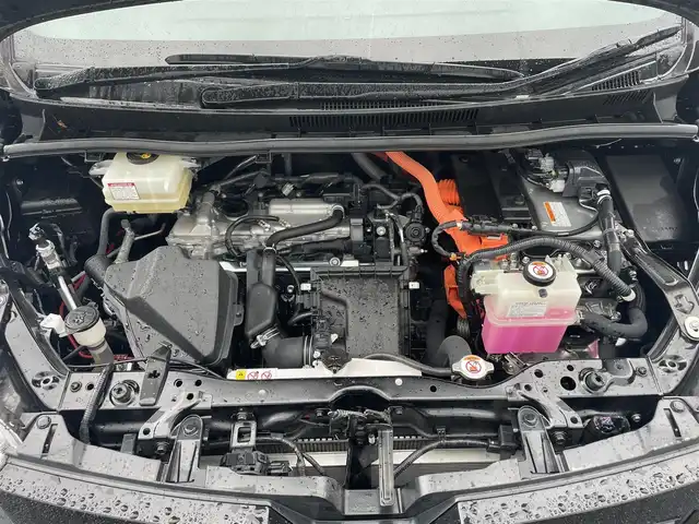 トヨタ ヴォクシー ハイブリッド ZS 煌Ⅱ 滋賀県 2020(令2)年 1.7万km ブラック 純正ナビ10型/・Bluetooth/・フルセグ/純正フリップダウンモニター12型/両側電動スライドドア/LEDオートライト/オートハイビーム/革ステアリングリモコン/クルーズコントロール/シートヒーター/ETC/前後ドラレコ/オートリトラミラー/クリアランスソナー/トヨタセーフティーセンス/先行者発進告知/パーキングサポートブレーキシステム