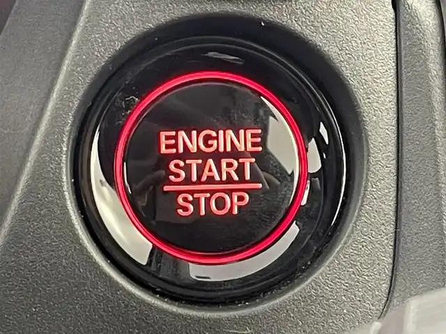 ホンダ ＷＲ－Ｖ Z+ 大分県 2024(令6)年 0.1万km クリスタルブラックパール 純正ナビ/TV/Bluetooth/バックカメラ/レーダークルーズ/パドルシフト/ハーフレザーシート/シートヒーター/ルーフレール/LEDヘッドライト/ホンダセンシング