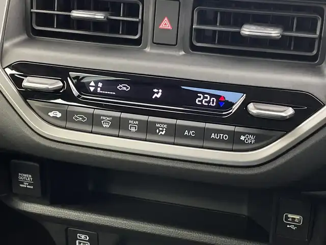 ホンダ ＷＲ－Ｖ Z+ 新潟県 2024(令6)年 0.1万km クリスタルブラックパール 純正メモリナビ/ホンダセンシング/・衝突被害軽減ブレーキ/・先行車発進お知らせ機能/・歩行者事故低減ステアリング/・路外逸脱抑制機能/・標識認識機能/・アダプティブクルーズコントロール/・車線維持支援システム/・誤発進抑制機能/・後方誤発進抑制機能/・近距離衝突軽減ブレーキ/・急アクセル抑制機能/・パーキングセンサーシステム/・オートハイビーム/フルセグTV/Bluetooth/バックカメラ/レーダークルーズコントロール/パドルシフト/ハーフレザーシート/シートヒーター/ルーフレール/LEDヘッドライト