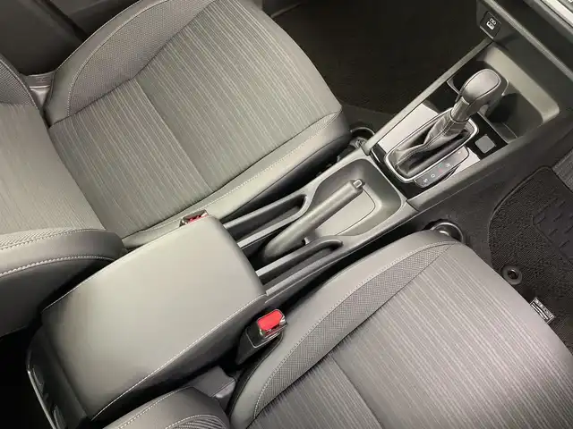 ホンダ ＷＲ－Ｖ Z+ 新潟県 2024(令6)年 0.1万km クリスタルブラックパール 純正メモリナビ/ホンダセンシング/・衝突被害軽減ブレーキ/・先行車発進お知らせ機能/・歩行者事故低減ステアリング/・路外逸脱抑制機能/・標識認識機能/・アダプティブクルーズコントロール/・車線維持支援システム/・誤発進抑制機能/・後方誤発進抑制機能/・近距離衝突軽減ブレーキ/・急アクセル抑制機能/・パーキングセンサーシステム/・オートハイビーム/フルセグTV/Bluetooth/バックカメラ/レーダークルーズコントロール/パドルシフト/ハーフレザーシート/シートヒーター/ルーフレール/LEDヘッドライト