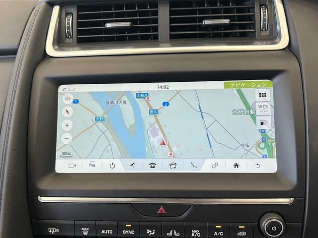 ジャガー Ｅペース S P200 新潟県 2019(令1)年 4.7万km フジホワイト オプション/ドライブプロパック/・ブラインドスポットアシスト/・アダプティブクルーズコントロール/・ハイスピードエマージェンシーブレーキ/・ブラインドスポットアシスト/パークプロパック/・パークアシスト360°/・パーキングエイド/・リバーストラフィックディテクション/地上波デジタルTV/標準装備/ナビゲーションプロコネクトプロ/・InControlアプリ/・Apple-car-play/・Android-auto/・シートヒーター/・ハンズフリーテールゲート/・レザーシート/・純正18インチAW/・ETC