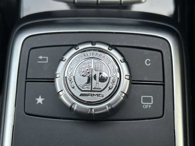 メルセデス・ベンツ ゲレンデヴァーゲン Ｇ３５０ｄ 茨城県 2017(平29)年 2.5万km 黒 レインセンサー/ドライブレコーダー　/ベンチシート　/パワーシート　/シートヒーター　/背面タイヤ　/純正アルミホイール　/Ｂｌｕｅｔｏｏｔｈ　/ＵＳＢ入力端子/ＥＴＣ　/バックカメラ　/フルセグＴＶ　/カーテンエアバッグ