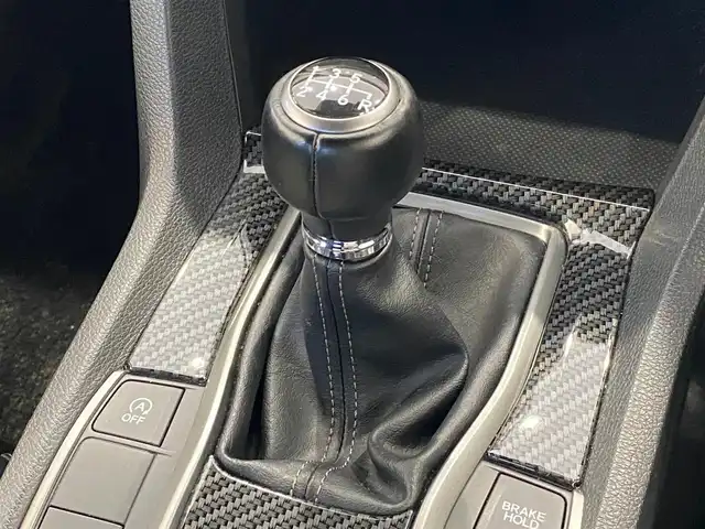 ホンダ シビック ハッチバック ホンダセンシング 岐阜県 2018(平30)年 5.7万km クリスタルブラックパール ワンオーナー/ナビ装着用スペシャルパッケージ/ホンダセンシング/メーカー純正SDナビ//BT/CD/DVD/フルセグテレビ/電動パーキング・ブレーキホールド/純正ビルトインETC/Transcend製ドライブレコーダー/Gathers製ドライブレコーダー/COMTEC製レーダー探知機/トノカバー/純正18インチアルミホイール/追従式クルーズコントロール/LEDヘッドライト/ドアバイザー/バックカメラ