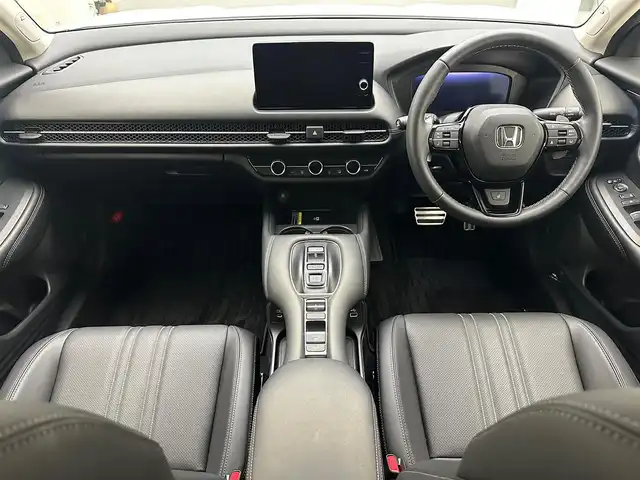 ホンダ ＺＲ－Ｖ ハイブリッド e:HEV Z 兵庫県 2024(令6)年 0.6万km プラチナホワイトパール 純正ディスプレイオーディオ/（ナビ、フルセグTV、BT、スマートフォン連携）/後退出庫サポート/シートヒーター/パワーシート/レザーシート/ワイヤレス充電/純正フロアマット/ドアバイザー/LEDヘッドライト/コーナーセンサー/追従式クルーズコントロール/レーンキープアシスト/ブラインドスポットモニター/パワーバックドア/BOSEサウンド/ビルトインETC2.0/パドルシフト/オートハイビーム/マルチビューカメラ