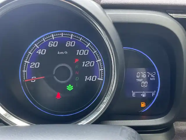 ホンダ Ｎ ＯＮＥ プレミアム Lパッケージ 岩手県 2013(平25)年 7.7万km ミラノレッド (株)IDOMが運営する【じしゃロン盛岡店】の自社ローン専用車両になりますこちらは現金またはオートローンご利用時の価格です。自社ローンご希望の方は別途その旨お申付け下さい/純正オーディオ/CD/ラジオ/AUX/プッシュスタート/スマートキー/スペアキー/HIDヘッドライト/オートライト/フォグライト/革巻きステアリング/ドライブレコーダー/電動格納ミラー