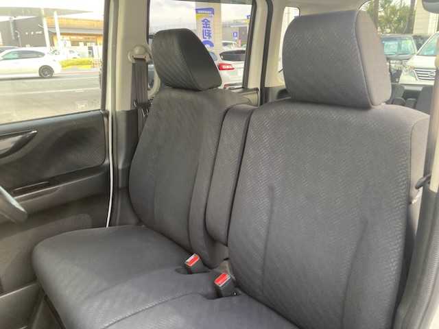 ホンダ Ｎ ＢＯＸ カスタム G Lパッケージ 三重県 2013(平25)年 6.9万km プレミアムホワイトパール (株)IDOMが運営する【じしゃロン四日市店】の自社ローン専用車両になります。こちらは現金またはオートローンご利用時の価格です。自社ローンご希望の方は別途その旨お申付け下さい/社外SDナビ（CD/DVD/AM/FM）/パドルシフト/片側パワースライド/バックカメラ/ワンセグTV/ETC/純正14インチAW/キセノンライト/ベンチシート