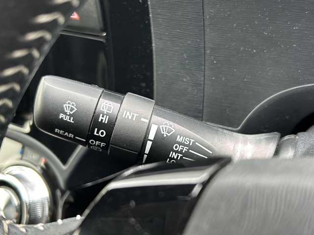 トヨタ アクア G G’s 千葉県 2014(平26)年 5.2万km ライムホワイトパールクリスタルシャイン ナビ　ＮＳＺＮ－Ｗ６４Ｔ　バックカメラ　Ｂｔ　ＣＤ　ＤＶＤ　ＵＳＢ　ＥＴＣ　前後ドラレコ　純正フロアマット　スマートキー プッシュスタート　電格ミラー　純正１７インチＡＷ　盗難防止機能装置