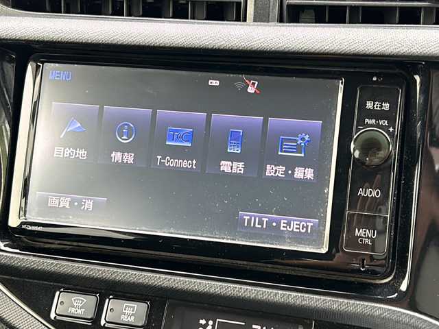 トヨタ アクア G G’s 千葉県 2014(平26)年 5.2万km ライムホワイトパールクリスタルシャイン ナビ　ＮＳＺＮ－Ｗ６４Ｔ　バックカメラ　Ｂｔ　ＣＤ　ＤＶＤ　ＵＳＢ　ＥＴＣ　前後ドラレコ　純正フロアマット　スマートキー プッシュスタート　電格ミラー　純正１７インチＡＷ　盗難防止機能装置
