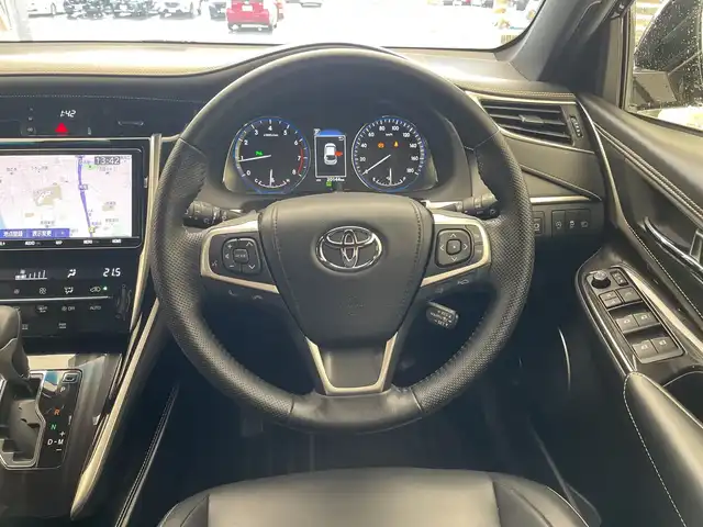 トヨタ ハリアー エレガンス 愛知県 2019(令1)年 2.1万km スパークリングブラックパールクリスタルシャイン トヨタセーフティセンスＰ/純正9型ナビ/レーダークルーズコントロール/バックカメラ/パワーシート/コーナーセンサー/純正アルミホイール/LEDヘッドライト/レーンキープアシスト/オートマチックハイビーム/ドライブレコーダー/ETC/衝突軽減システム/フルセグ/CD DVD/Bluetooth/ステアリングスイッチ/スマートキー/プッシュスタート