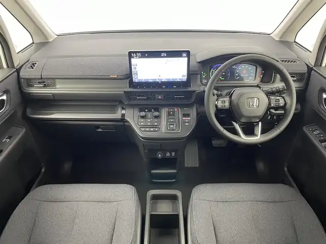 ホンダ ステップワゴン eHEV エアー EX 埼玉県 2025(令7)年 0.1千km プラチナホワイトパール 登録済未使用車　/純正１１．４インチナビ　/フリップダウンモニター　/バックカメラ　/ＢＳＭ　/ＨＤＭＩ　/アダクティブクルーズコントロール　/両側パワースライドドア　/シートヒーター　/ＬＥＤヘッドライト　/地デジＴＶ