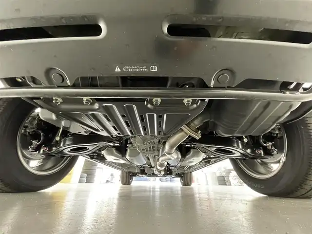 三菱 デリカＤ：５ ブラックエディション 滋賀県 2025(令7)年 0.1千km グラファイトグレーメタリック/ブラックマイカ 登録済未使用車/ALPINEデリカD:5専用11型ナビゲーション/【Bluetooth/CD/DVD/HDMI//AppleCarPlay/AndroidAuto/フルセグTV）/後席用モニター取付パッケージ/電動サイドステップレス/マルチアラウンドモニター/ダイアモンドステッチ入ブラック革シート/パワーシート/シートヒーター/ステアリングヒーター/e-アシスト/・衝突被害軽減ブレーキ/・車線逸脱警報/・レーダークルーズコントロール/・オートマチックハイビーム/・誤発進抑制機能/・後側方車両検知警報/・後退時車両検知警報/両側パワースライドドア/パワーバックドア/LEDヘッドライト/ブラック塗装アルミホイール