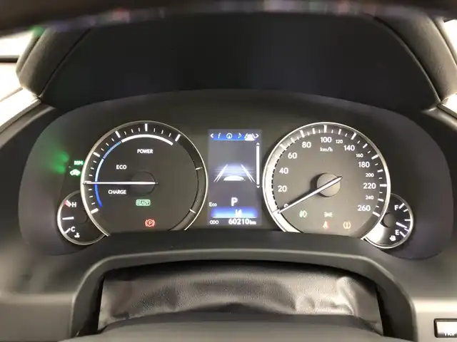 レクサス ＲＸ 450hL 愛知県 2020(令2)年 6.1万km グラファイトブラックガラスフレーク モデリスタエアロ/サンルーフ/純正ナビ/（AF/FM/CD/DVD/SD/サウンドライブラリ/Bluetooth/フルセグTV）/衝突軽減ブレーキ/横滑り防止/レーンキープ/オートホールド/クルーズコントロール追従あり/電子パーキング/電動リアゲート/ヘッドアップディスプレイ/オートライト/オートマチックハイビーム/フォグランプ/ブラインドスポットモニター/ハンドルヒーター/パドルシフト/ハンズフリー/シートメモリー/パワーシート/ヒートシーター/ベンチレーション/アラウンドビューバックモニター/ドライブレコーダー（前後）/ビルドインETC/純正フロアマット/純正アルミホイール/プッシュスタート/LEDライト/ルーフレール