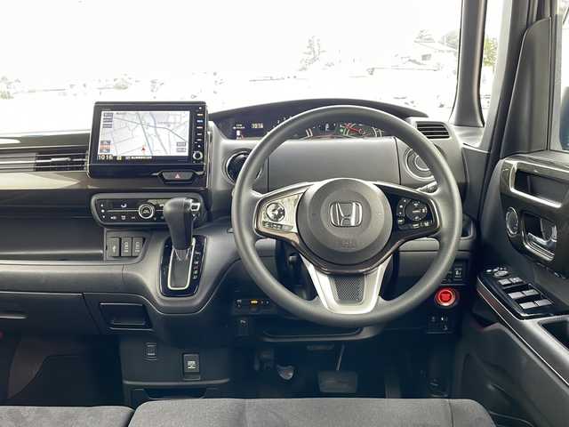 ホンダ Ｎ ＢＯＸ カスタム G L ホンダセンシング 富山県 2018(平30)年 6.8万km プラチナホワイトパール 4WD/純正SDナビ(VXV-185NBi)/フルセグ/Bluetooth/バックカメラ/両側パワースライドドア/ホンダセーフティセンス/衝突被害軽減ブレーキ/レーダークルーズコントロール/レーンキープアシスト/コーナーセンサー/前席シートヒーター/社外16インチアルミホイール/純正フロアマット/ドライブレコーダー/ETC/保証書・記録簿/取扱説明書