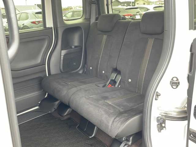 ホンダ Ｎ ＢＯＸ カスタム G L ホンダセンシング 富山県 2018(平30)年 6.8万km プラチナホワイトパール 4WD/純正SDナビ(VXV-185NBi)/フルセグ/Bluetooth/バックカメラ/両側パワースライドドア/ホンダセーフティセンス/衝突被害軽減ブレーキ/レーダークルーズコントロール/レーンキープアシスト/コーナーセンサー/前席シートヒーター/社外16インチアルミホイール/純正フロアマット/ドライブレコーダー/ETC/保証書・記録簿/取扱説明書