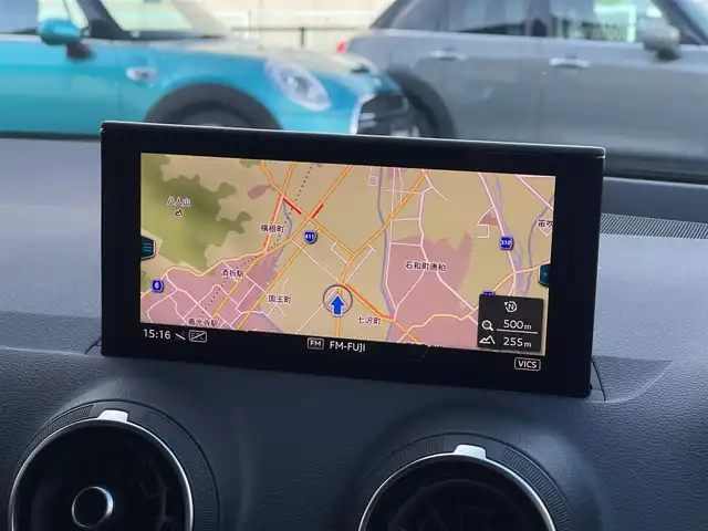 アウディ Ｑ２ ハッシュタグ パッション 山梨県 2019(令1)年 4万km ミトスブラックメタリック ３００台限定車　/黒赤シート　/バーチャルＣ/アシスタンスＰ/純正ＭＭＩナビ/Ｂカメラ/Ｃセンサー/フルセグ/カープレイ/ＢＴ/ＣＤ/ＤＶＤ/ＡＣＣ/ＢＳＡ/ＬＫＡ/前シートＨ/専用１９ＡＷ/Ａハイビーム