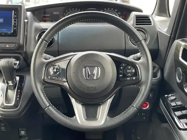 ホンダ Ｎ ＢＯＸ カスタム G L ターボ ホンダセンシング 群馬県 2020(令2)年 7.5万km プラチナホワイトパール ホンダセンシング/・レーダークルーズコントロール/純正ＳＤナビ　/　　Bluetooth/フルセグ/両側パワースライドドア　/バックカメラ　/ＬＥＤヘッドライト　　/前席シートヒーター　/本革ステアリング　/パドルシフト/純正15AW　/純正フロアマット/電動格納ミラー/TFTデジタルインナーモニター/後方コーナーセンサー/ビルトインETC