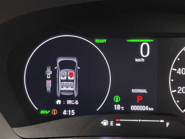 ホンダ ヴェゼル ハイブリッド e:HEV Z 鹿児島県 2025(令7)年 0.1千km クリスタルブラックパール 登録済未使用車/ホンダセンシング/レーダークルーズコントロール/ビルトインETC2・0/バックカメラ/純正ナビ/(BT/AM/FM/フルセグTV)/Applecarplay/Androidauto/革巻きステアリング/ステアリングスイッチ/ステアリングヒーター/電動リアゲート/チップアップシート/ハーフレザーシート/前席シートヒーター/純正18インチアルミホイール/レーンキープアシスト/オートマチックハイビーム/ブラインドスポットモニター/純正LEDヘッドライト/ワイヤレス充電/電動パーキングブレーキ/オートホールド/前後コーナーセンサー/保証書/取扱説明書/スペアキー