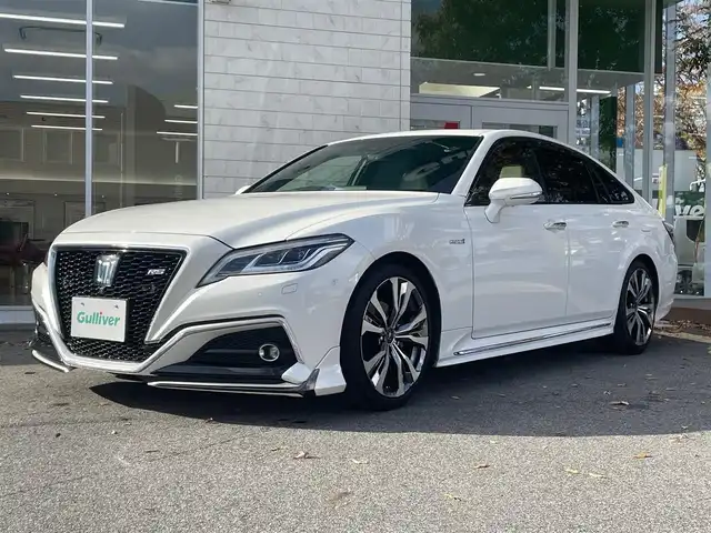 トヨタ クラウン ハイブリッド RS 鳥取県 2018(平30)年 7.5万km ホワイトパールクリスタルシャイン トヨタセーフティセンス/モデリスタエアロ/モデリスタ19AW/サンルーフ/白本革シート/・前席パワーシート/シートヒーター/ベンチレーション/ハンドルヒーター/メーカーナビ/・フルセグ/Bluetooth/CD/DVD/全方位モニター/スマートキー/プッシュスタート/ビルトインETC2.0/レーダークルーズコントロール/ブランドスポットモニター/ヘッドアップディスプレイ/オートホールド/ABS/W＆サイドエアバック/カーテンエアバック/LEDヘッドライト/オートライト/オートマチックハイビーム